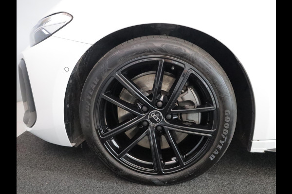 Audi A5 Avant 2.0 e-hybrid quattro S edition 299 pk S-tronic | Verlengde garantie | Navigatie | Parkeersensoren (Park assist) | Rondomzicht camera | Matrix LED koplampen | S-Line |