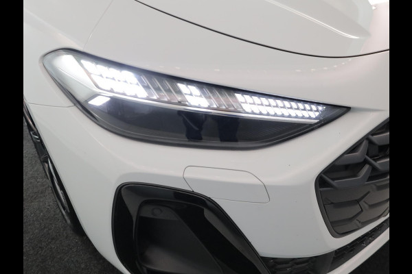 Audi A5 Avant 2.0 e-hybrid quattro S edition 299 pk S-tronic | Verlengde garantie | Navigatie | Parkeersensoren (Park assist) | Rondomzicht camera | Matrix LED koplampen | S-Line |