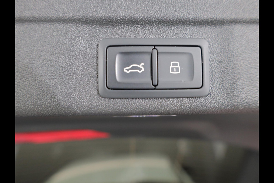Audi A5 Avant 2.0 e-hybrid quattro S edition 299 pk S-tronic | Verlengde garantie | Navigatie | Parkeersensoren (Park assist) | Rondomzicht camera | Matrix LED koplampen | S-Line |