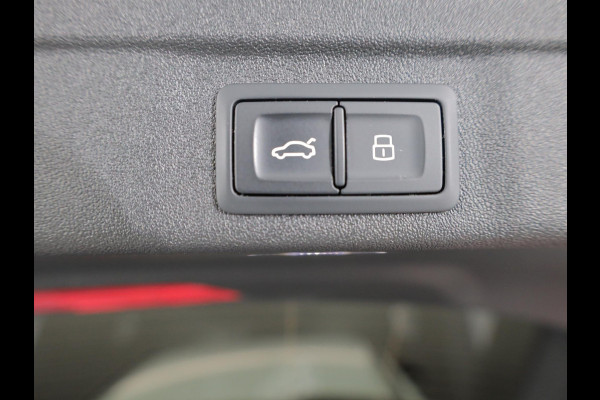 Audi A5 Avant 2.0 e-hybrid quattro S edition 299 pk S-tronic | Verlengde garantie | Navigatie | Parkeersensoren (Park assist) | Rondomzicht camera | Matrix LED koplampen | S-Line |
