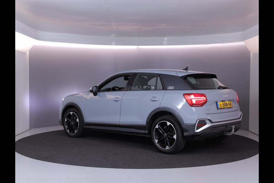 Audi Q2 35 TFSI S Edition 150 pk S-tronic | Navigatie | Trekhaak | Parkeersensoren achter | Matrix LED koplampen | S-Line |
