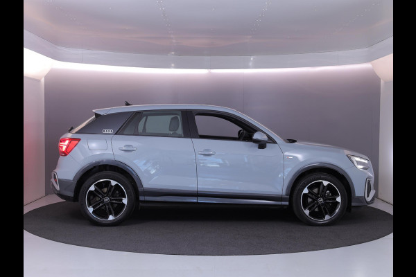 Audi Q2 35 TFSI S Edition 150 pk S-tronic | Navigatie | Trekhaak | Parkeersensoren achter | Matrix LED koplampen | S-Line |