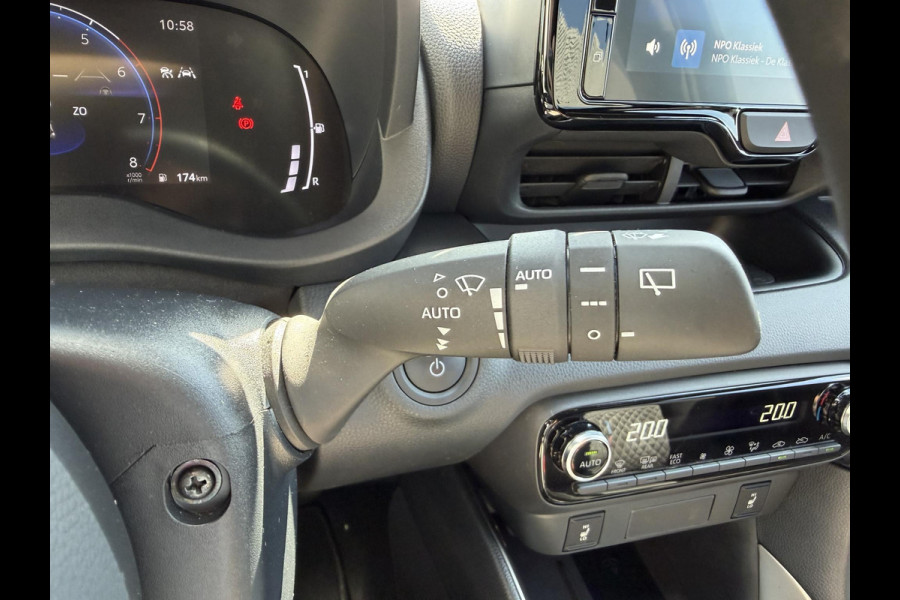 Mazda 2 Hybrid 1.5 Homura | CARPLAY | KEYLESS | CAMERA | ADAPTIVE CRUISE |