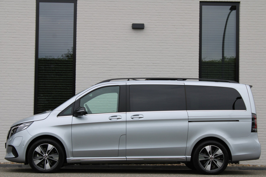 Mercedes-Benz Eqv 300 L2 / AMG / Luchtvering / Panorama / 7-Persoons / Burmester / Vol Opties / NIEUWSTAAT