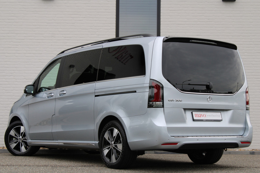 Mercedes-Benz Eqv 300 L2 / AMG / Luchtvering / Panorama / 7-Persoons / Burmester / Vol Opties / NIEUWSTAAT