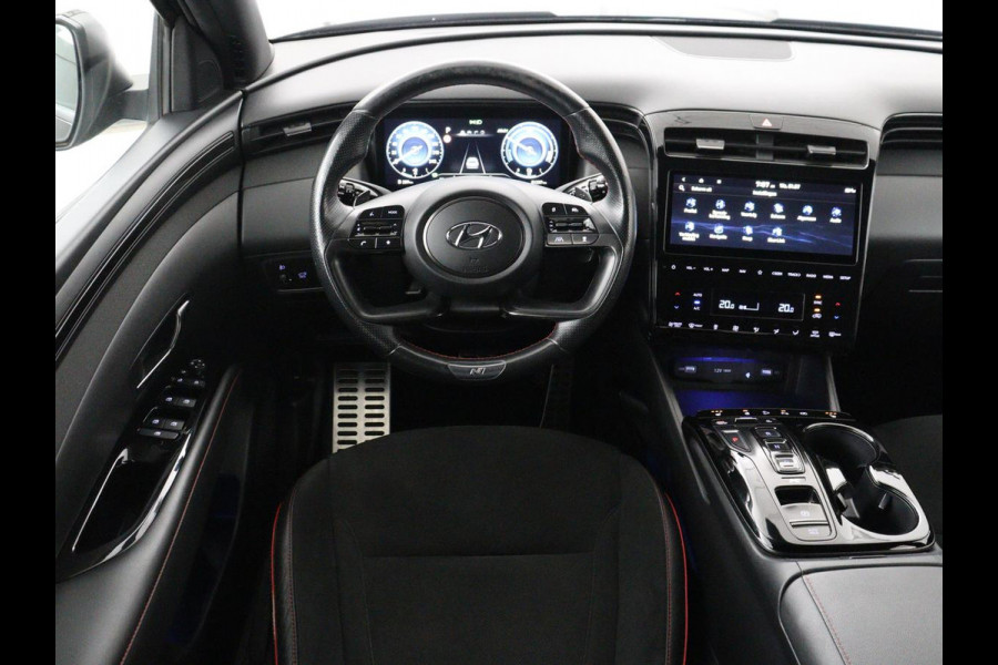 Hyundai Tucson 1.6 T-GDI PHEV N Line Sky 4WD | Panoramadak | Stoelverwarming | Leder/Alcantara | Camera | Adaptive cruise | Carplay | Full LED | Stuurverwarming | Keyless | Plug In