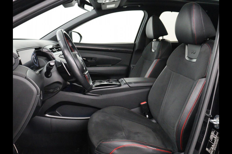Hyundai Tucson 1.6 T-GDI PHEV N Line Sky 4WD | Panoramadak | Stoelverwarming | Leder/Alcantara | Camera | Adaptive cruise | Carplay | Full LED | Stuurverwarming | Keyless | Plug In