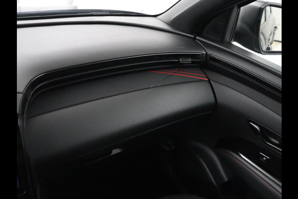 Hyundai Tucson 1.6 T-GDI PHEV N Line Sky 4WD | Panoramadak | Stoelverwarming | Leder/Alcantara | Camera | Adaptive cruise | Carplay | Full LED | Stuurverwarming | Keyless | Plug In