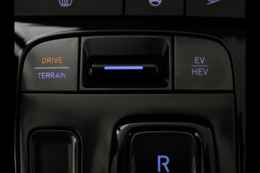 Hyundai Tucson 1.6 T-GDI PHEV N Line Sky 4WD | Panoramadak | Stoelverwarming | Leder/Alcantara | Camera | Adaptive cruise | Carplay | Full LED | Stuurverwarming | Keyless | Plug In