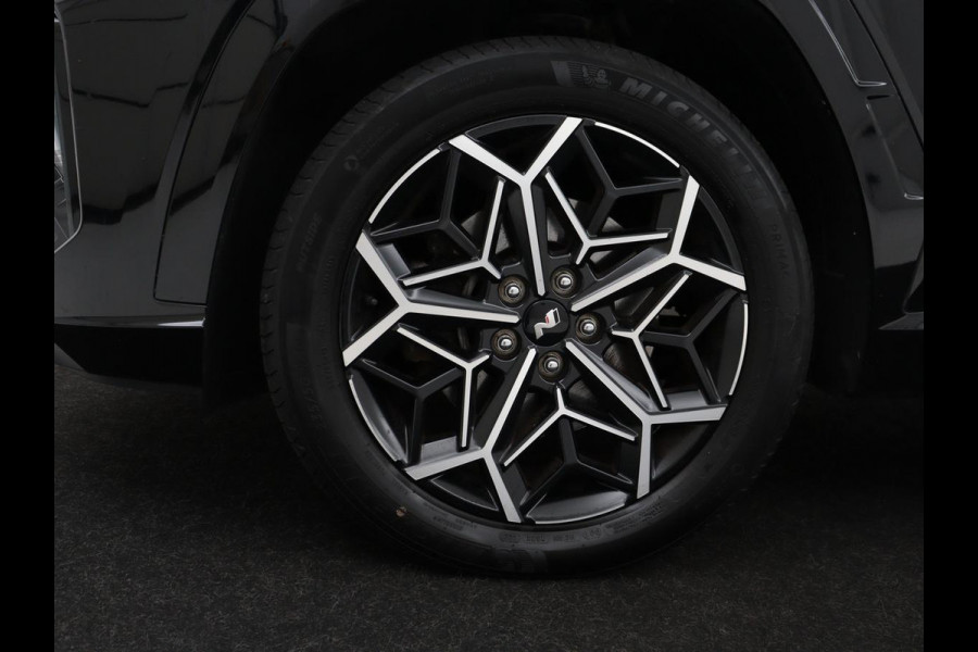 Hyundai Tucson 1.6 T-GDI PHEV N Line Sky 4WD | Panoramadak | Stoelverwarming | Leder/Alcantara | Camera | Adaptive cruise | Carplay | Full LED | Stuurverwarming | Keyless | Plug In