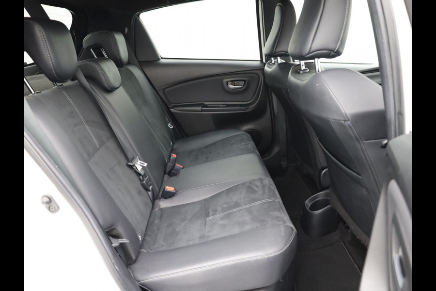 Toyota Yaris 1.5 Hybrid GR-Sport | Keyless | Apple Carplay/Android Auto | Prijs Rijklaar!!