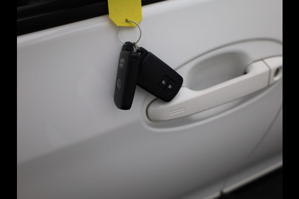 Toyota Yaris 1.5 Hybrid GR-Sport | Keyless | Apple Carplay/Android Auto | Prijs Rijklaar!!