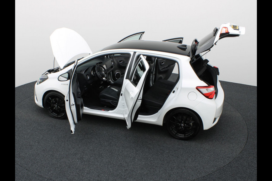 Toyota Yaris 1.5 Hybrid GR-Sport | Keyless | Apple Carplay/Android Auto | Prijs Rijklaar!!