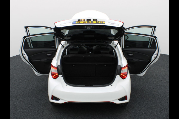 Toyota Yaris 1.5 Hybrid GR-Sport | Keyless | Apple Carplay/Android Auto | Prijs Rijklaar!!