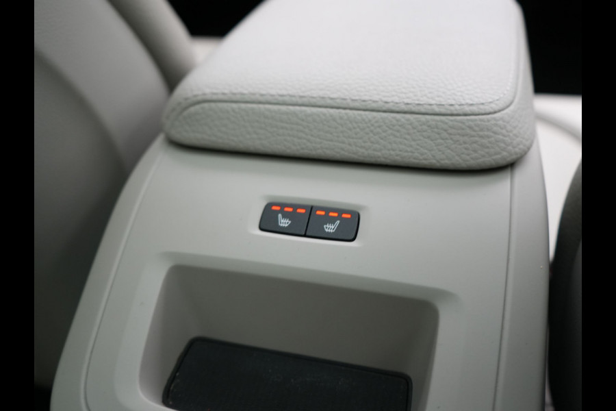 Volvo XC60 T6 AWD FACELIFT MODEL Inscription PHEV 350pk Dealer O.H | Panodak | Adaptive Cruise | Camera | Harman / Kardon | Lederen Sportstoelen Memory & Verwarmd | Google Assistant | Apple Carplay | Keyless | Full LED | Pilot Assist | Navigatie | Virtual |