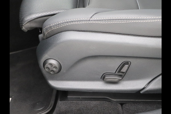 Mercedes-Benz GLC 300 4MATIC AMG Pano, keyless, 360° Camera, Sfeerverlichting