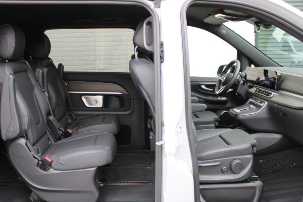 Mercedes-Benz Eqv 300 L2 / AMG / 7-Persoons / Burmester / 360 Camera / Vol Opties / NIEUWSTAAT