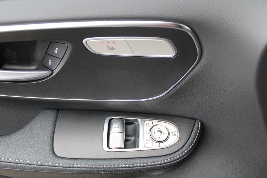Mercedes-Benz Eqv 300 L2 / AMG / 7-Persoons / Burmester / 360 Camera / Vol Opties / NIEUWSTAAT