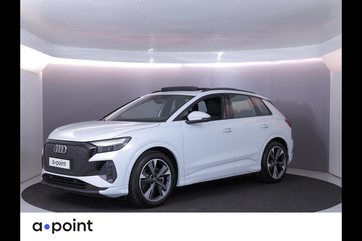 Audi Q4 e-tron 40 Launch edition Advanced Plus 77 kWh 204pk | SOH 97,40% | Navigatie | Panoramadak | S-line interieur | Sonos Audio | Parkeeercamera