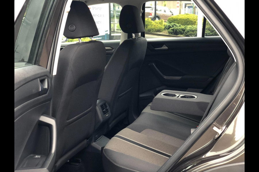 Volkswagen T-Roc 1.0 TSI Style | Carplay/Android, ACC, Stoel+Stuurverw., Trekhaak, Camera, PDC, Airco | Dealeronderhouden |