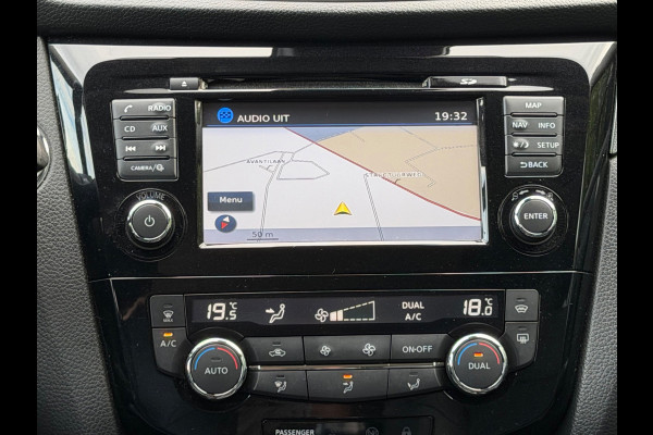 Nissan QASHQAI 1.2 Tekna, panoramadak, trekhaak, camera, vele opties, 1 e eigenaar, NL auto met nap
