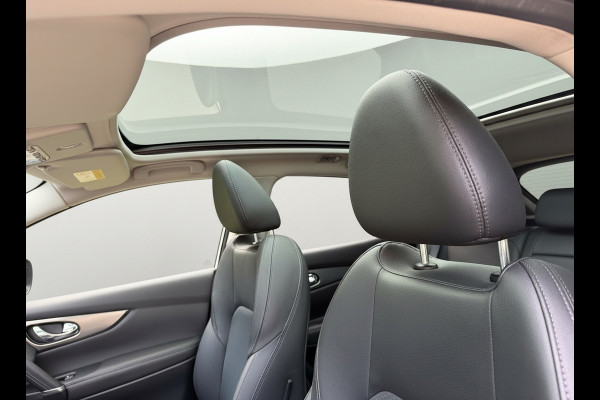 Nissan QASHQAI 1.2 Tekna, panoramadak, trekhaak, camera, vele opties, 1 e eigenaar, NL auto met nap