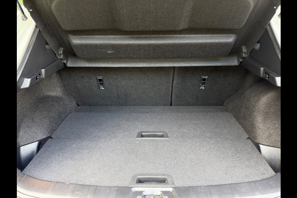 Nissan QASHQAI 1.2 Tekna, panoramadak, trekhaak, camera, vele opties, 1 e eigenaar, NL auto met nap
