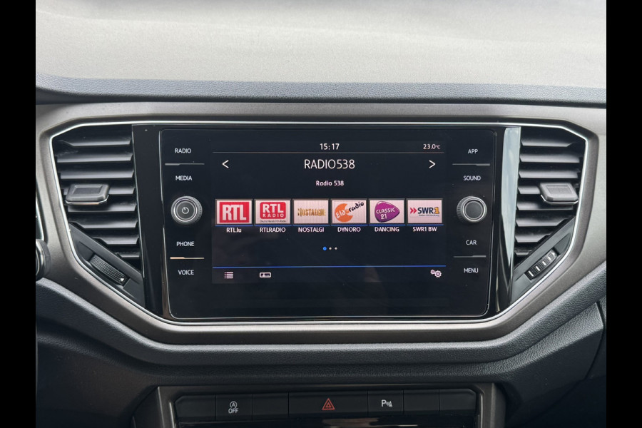 Volkswagen T-Roc 1.5 TSI Sport Camera Adaptieve cruise Digitaal dashboard Pdc voor+achter