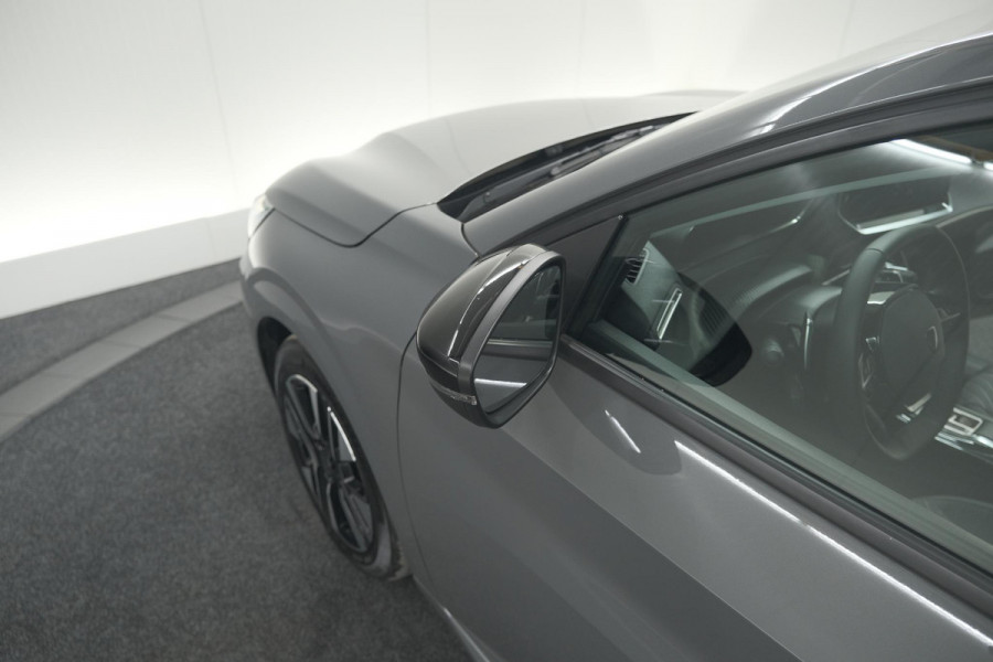 Peugeot 208 1.2 Hybrid 100 e-DCS6 Allure | Camera | Apple Carplay | Keyless Entry | Parkeersensoren