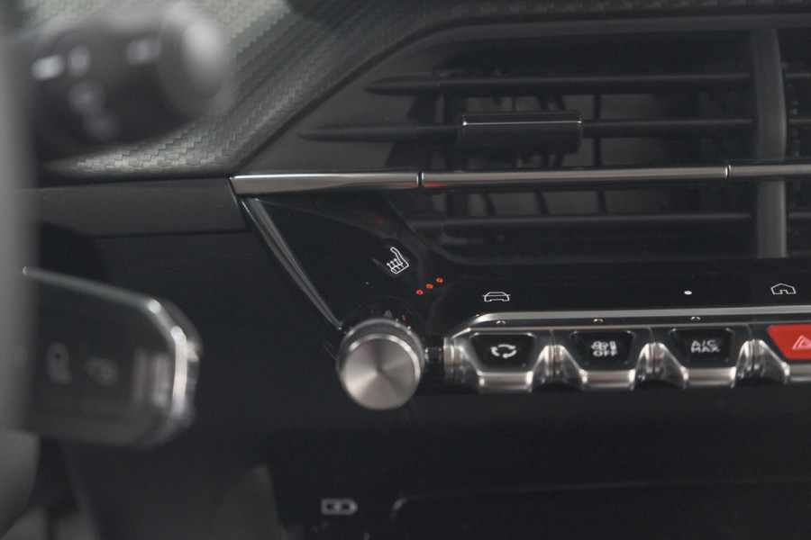 Peugeot 208 1.2 Hybrid 100 e-DCS6 Allure | Camera | Apple Carplay | Keyless Entry | Parkeersensoren