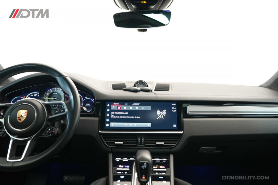 Porsche Cayenne Coupé 3.0 E-Hybrid Platinum Edition | Achterasbesturing | Luchtvering | Panorama | Trekhaak |