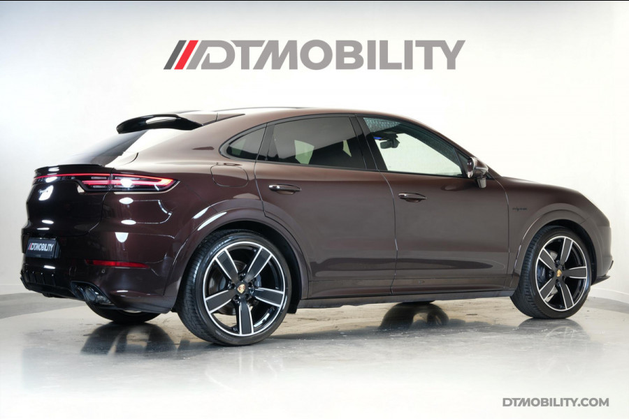 Porsche Cayenne Coupé 3.0 E-Hybrid Platinum Edition | Achterasbesturing | Luchtvering | Panorama | Trekhaak |