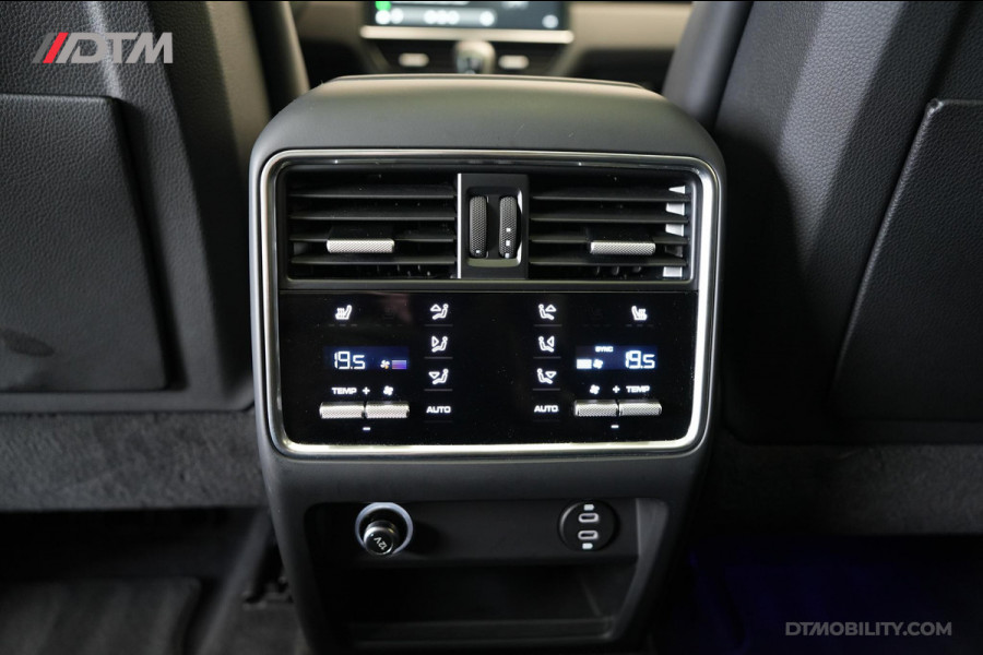 Porsche Cayenne Coupé 3.0 E-Hybrid Platinum Edition | Achterasbesturing | Luchtvering | Panorama | Trekhaak |