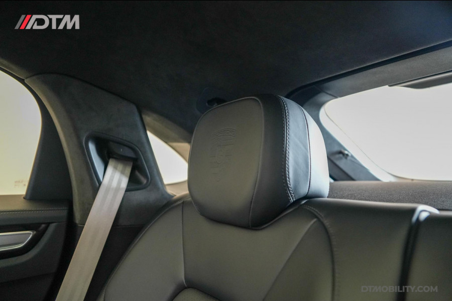 Porsche Cayenne Coupé 3.0 E-Hybrid Platinum Edition | Achterasbesturing | Luchtvering | Panorama | Trekhaak |