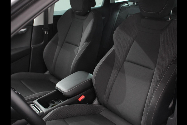 Škoda Karoq 1.5 TSI 150pk DSG Ambition Navigatie Apple Carpla/Android Auto Camera Climate Control Adaptieve Cruise control Lichtmetalen Velgen