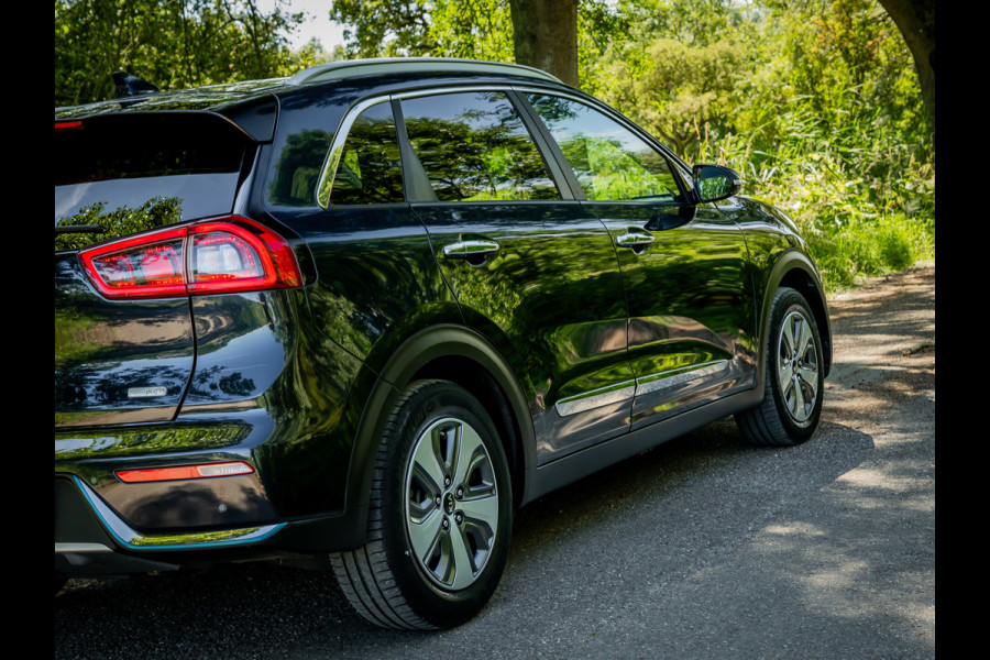 Kia Niro 1.6 GDi PHEV DynamicPlusLine Schuifdak|Dealer onderhouden
