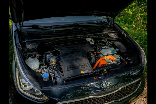 Kia Niro 1.6 GDi PHEV DynamicPlusLine Schuifdak|Dealer onderhouden