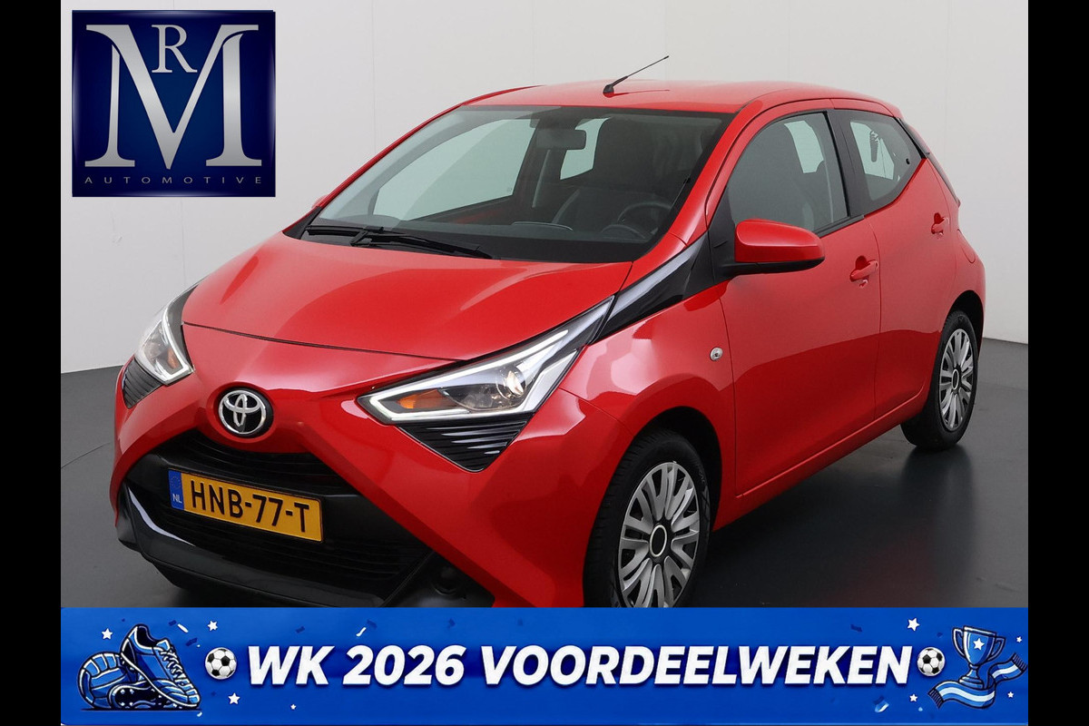 Toyota Aygo 1.0 VVT-i x-play VAN: 15.900,- VOOR: 13.877,- UW WKVOORDEEL: 2.023,- | AUTOMAAT | APPLE CARPLAY / ANDROID AUTO | CAMERA | AIRCO | ONDERHOUD UITGEVOERD | DIRECT LEVERBAAR |