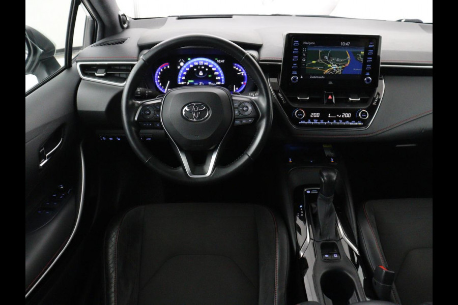 Toyota Corolla 2.0 Hybrid Business Sport Intro Adaptive cruise | Achteruitrij camera | Head Up | Navigatie | Carplay | Bluetooth | JBL Sound | Climate control |