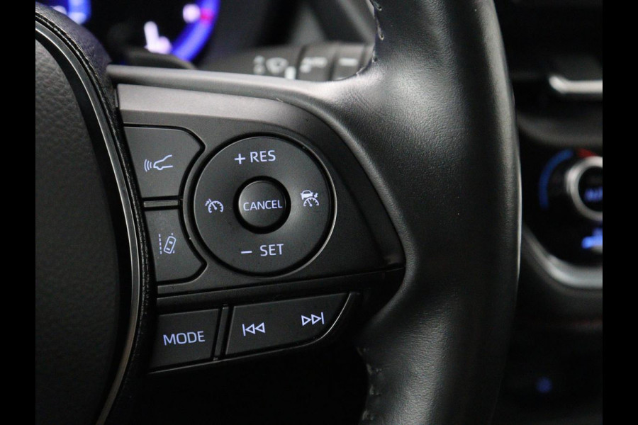 Toyota Corolla 2.0 Hybrid Business Sport Intro Adaptive cruise | Achteruitrij camera | Head Up | Navigatie | Carplay | Bluetooth | JBL Sound | Climate control |