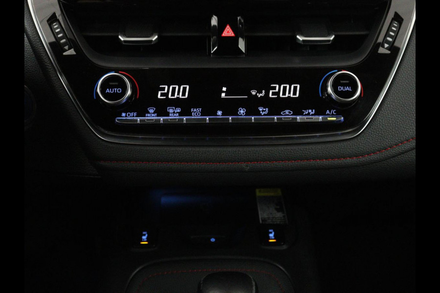 Toyota Corolla 2.0 Hybrid Business Sport Intro Adaptive cruise | Achteruitrij camera | Head Up | Navigatie | Carplay | Bluetooth | JBL Sound | Climate control |