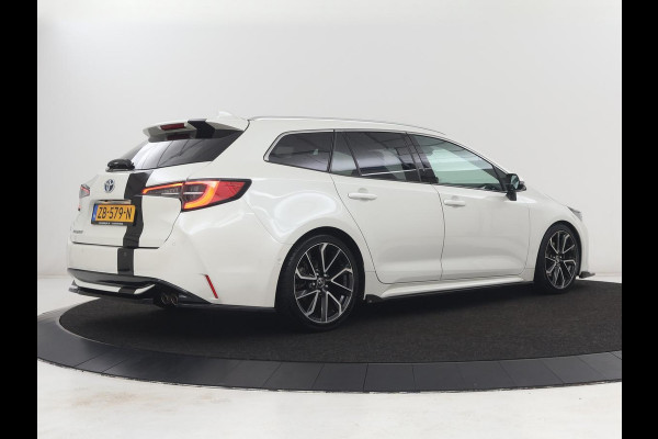Toyota Corolla 2.0 Hybrid Business Sport Intro Adaptive cruise | Achteruitrij camera | Head Up | Navigatie | Carplay | Bluetooth | JBL Sound | Climate control |