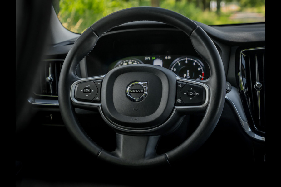 Volvo V60 2.0 B3 Business Pro |Dealer onderhouden|Eerste eigenaar