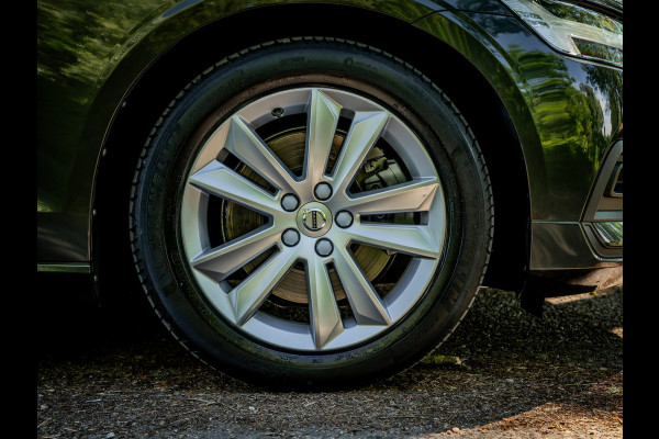 Volvo V60 2.0 B3 Business Pro |Dealer onderhouden|Eerste eigenaar