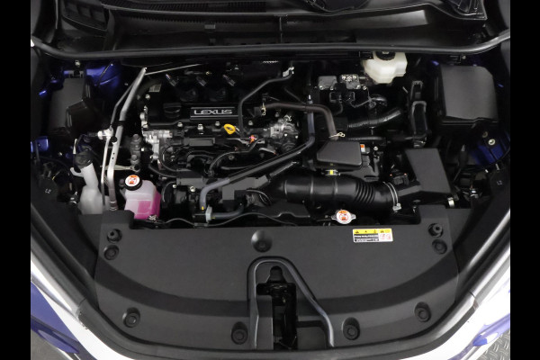 Lexus LBX Relax 2WD | 1e eigenaar | Dealer Onderhouden | Navigatie | Stoelverwarming + Leder |