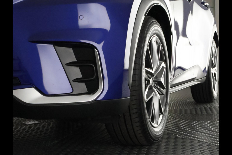 Lexus LBX Relax 2WD | 1e eigenaar | Dealer Onderhouden | Navigatie | Stoelverwarming + Leder |