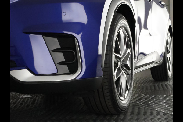 Lexus LBX Relax 2WD | 1e eigenaar | Dealer Onderhouden | Navigatie | Stoelverwarming + Leder |
