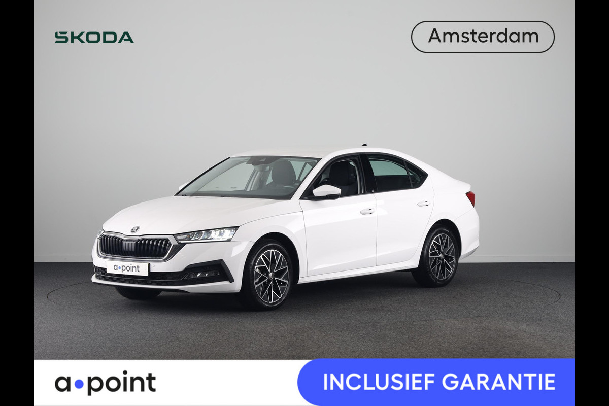Škoda Octavia Ambition 1.0 e-TSI 110pk DSG-7 | Navigatie | Park Assist | Stoelverwarming | Led verlichting | 17 inch zwarte velgen | Verlengde garantie
