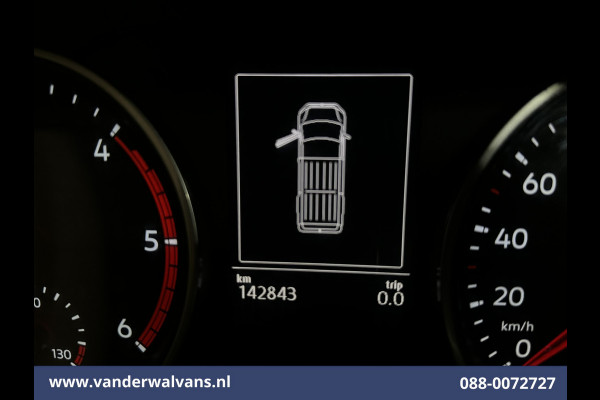 Volkswagen Crafter 2.0 TDI 141pk L3H3 L2H2 Euro6 Airco | Navigatie | Apple Carplay | Chauffeursstoel Android Auto, Parkeersensoren, 3000kg trekvermogen
