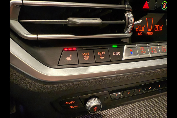 BMW 3 Serie Touring 330e M-SPORT SOH 98%/PANO/H-KARDON/V-COCKPIT/NAVI/CAM/DAB/CARPLAY///